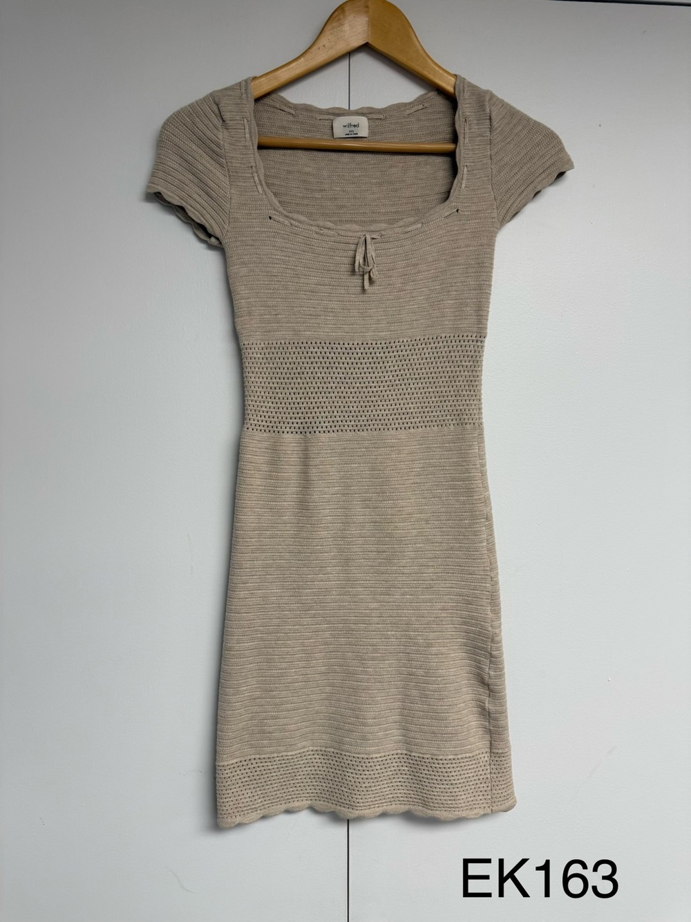 Wilfred Aritzia 2XS Beige Pointelle Knit Mini Sweater Dress Bow